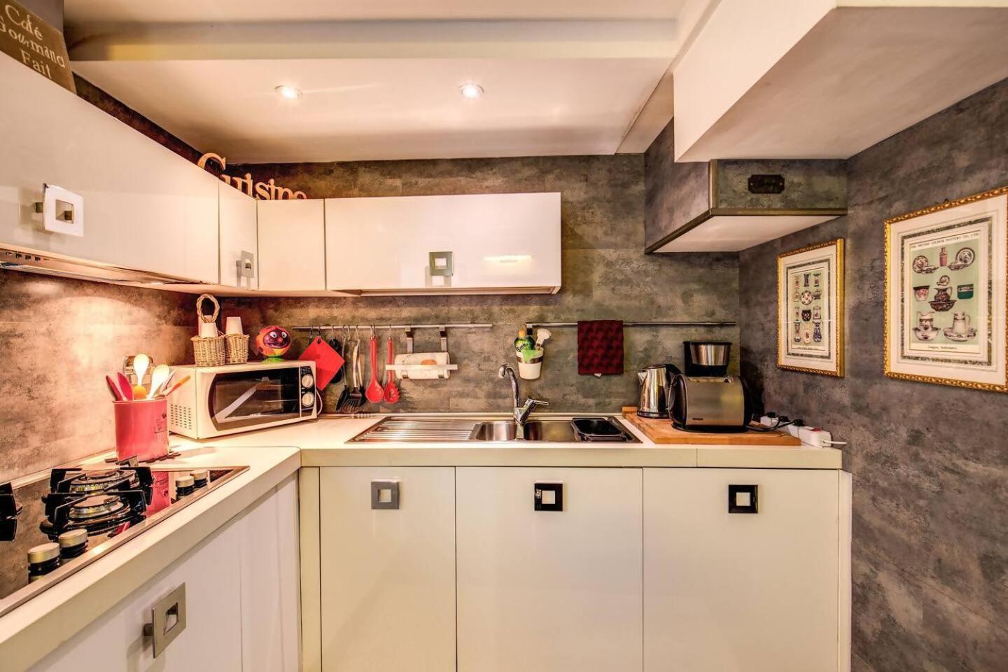 Spacious Flat By Piazza Navona Ρώμη Εξωτερικό φωτογραφία